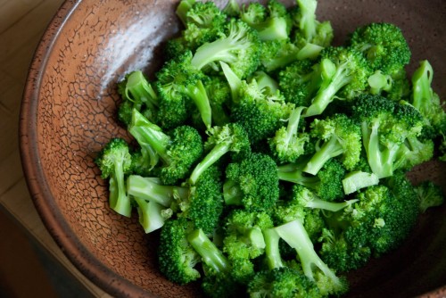broccoli_salad11-500x334